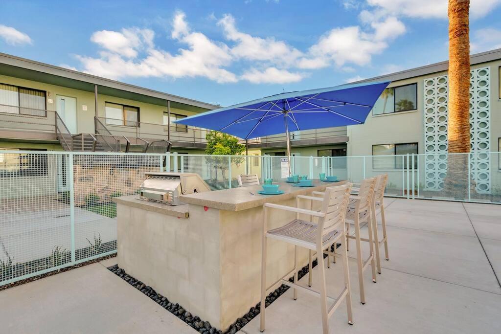 Large Studio Rooftop & Poolside - Walk To Old Town Scottsdale Kültér fotó